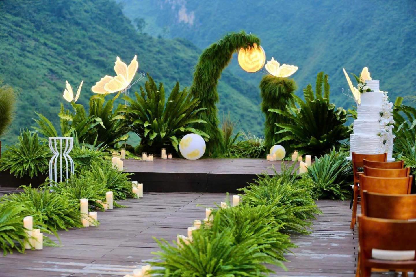 H'mong Village Resort Ha Giang Exteriör bild
